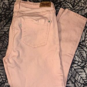 Women’s Levi’s Pants